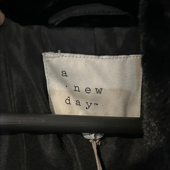a new day Black faux fur coat - size large - Picture 2 of 5